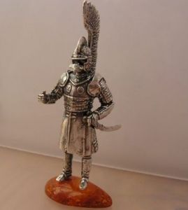 HUSAR 2 - figurka srebro i bursztyn