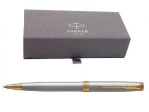 Parker SONNET GT Długopis Stainless Steel w eleganckim etui GRAWER