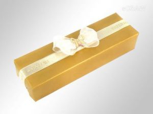 Pakowanie na prezent z złotą tasiemką Waterman i ozdobną wstążeczką