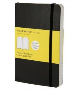 Notes Moleskine w miękkiej oprawie kieszonkowy czarny w kratkę