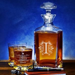 Whisky Lover - Zestaw Grawerowana Karafka I Szklanki Do Whisky - Karafka + 1 szklanka