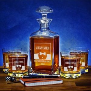 Beloved Husband - Zestaw Grawerowana Karafka I Szklanki Do Whisky - Karafka + 4 szklanki