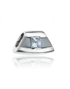 wisiorek z jednym kamieniem ,srebro 925 ﻿i kryształ Swarovski